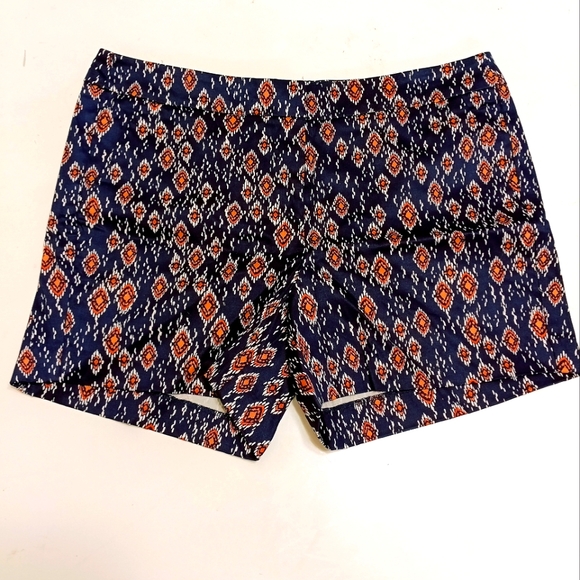 BRITISH KHAKI mini shorts navy blue, and white - Picture 1 of 5
